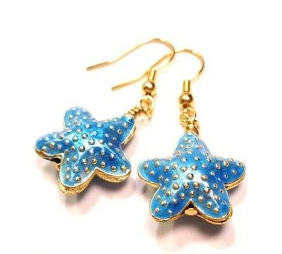 For brides in need of: Something Blue & WW representation!