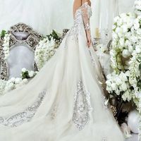 Looking for a wedding dress similar to this