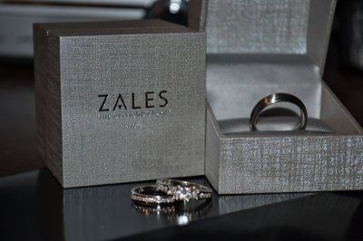 My wedding band came in!!! *pic* Show off your Ring!!!!