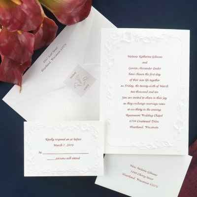 Let me see your invitations!!!! :)