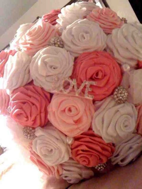 Bride's Bouquet - All White or Colorful?