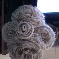 Help a girl out with her bouquet!