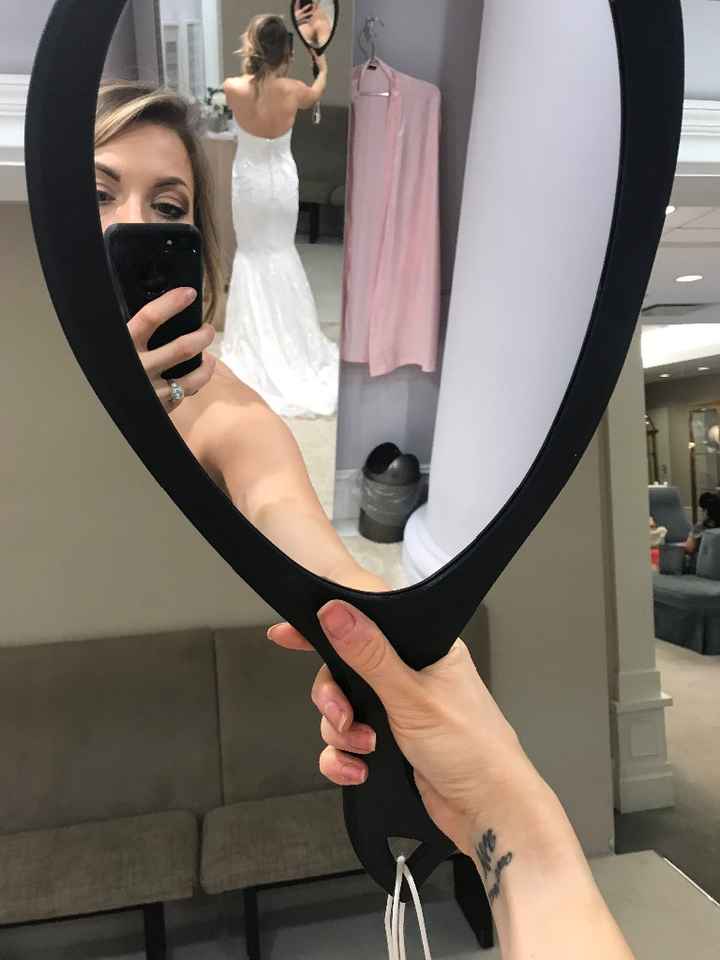 Back of the dress (train isnt visible)