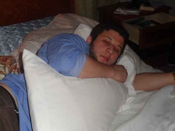 Who loves u ;) show us your FH or Hubby