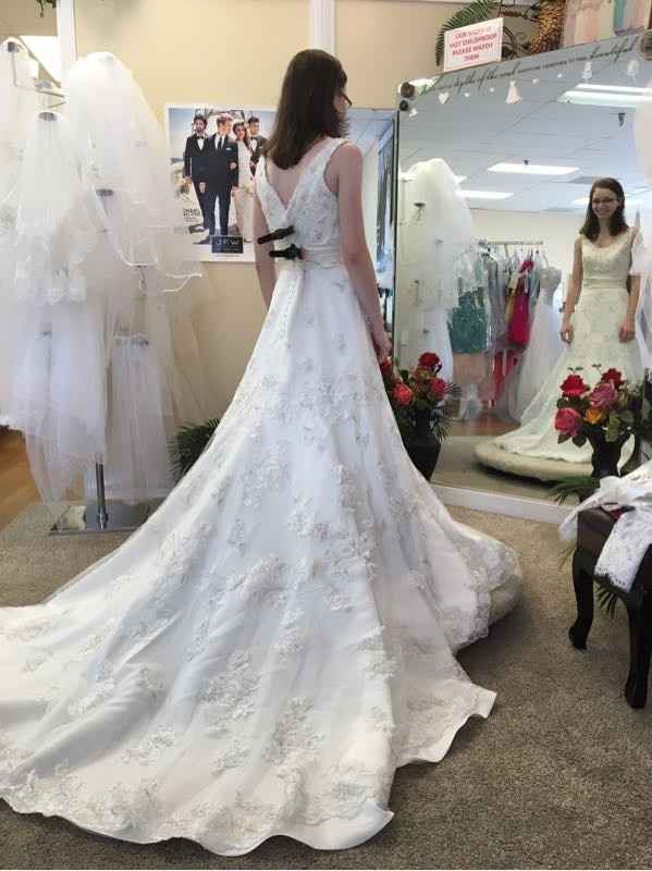 I said yes to the dress!!!