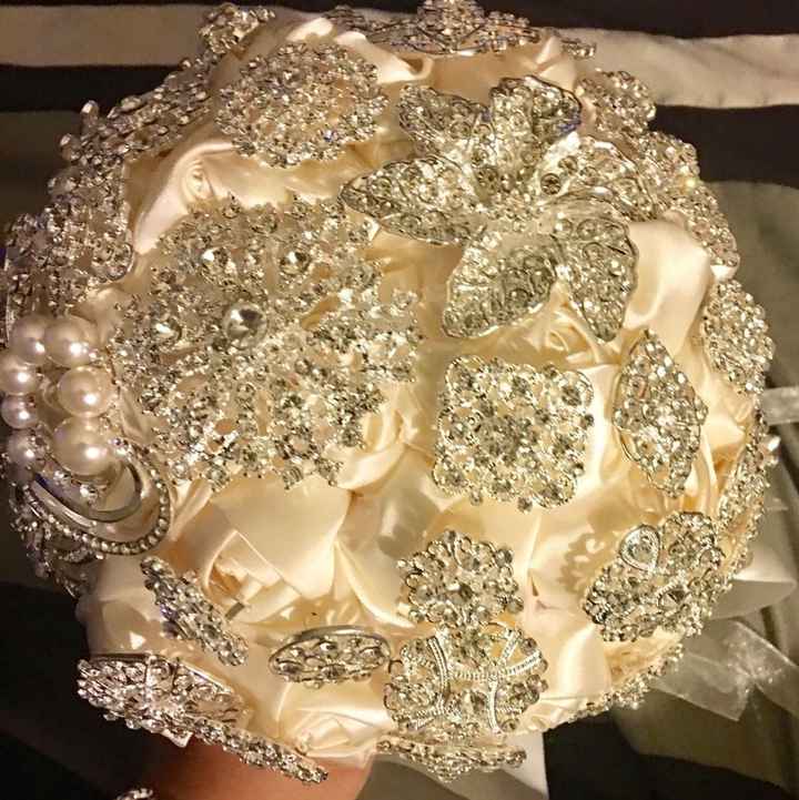 Brooch Bouquet