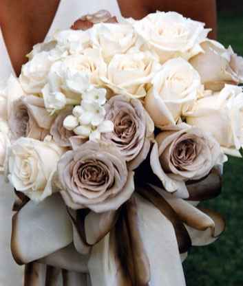 Bridemaids Bouquets - Opinions and Share Yours!