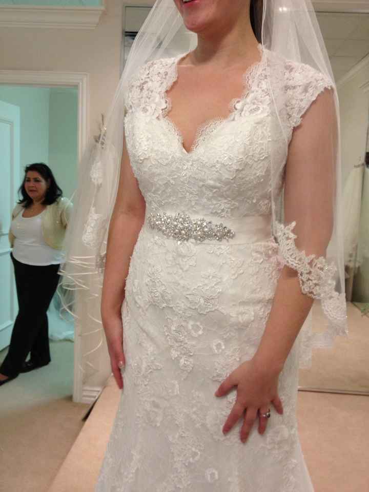 show me your wedding dress belts!