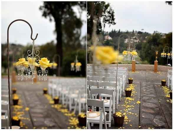 aisle decorations
