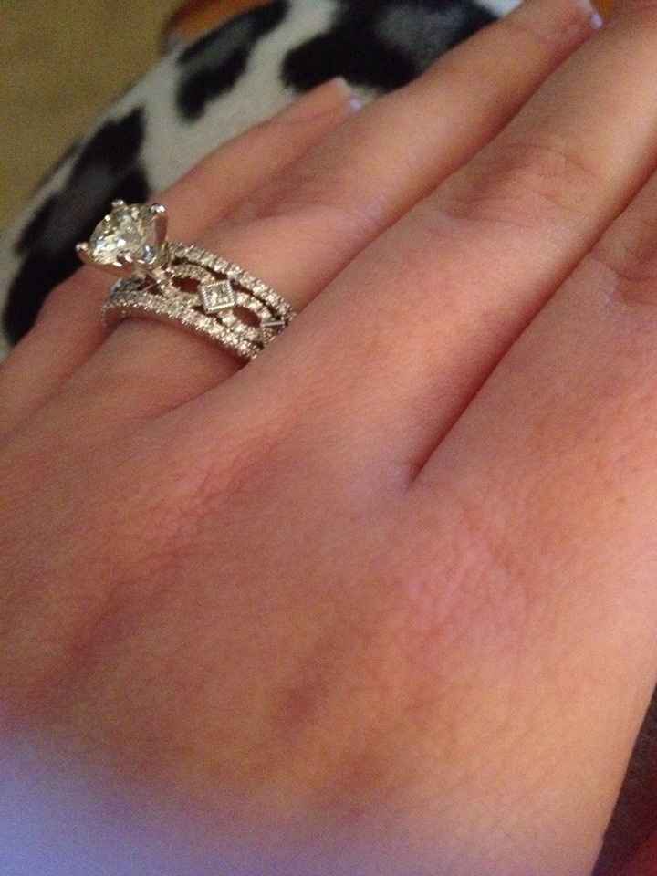 What color metal is your e-ring/wedding set?