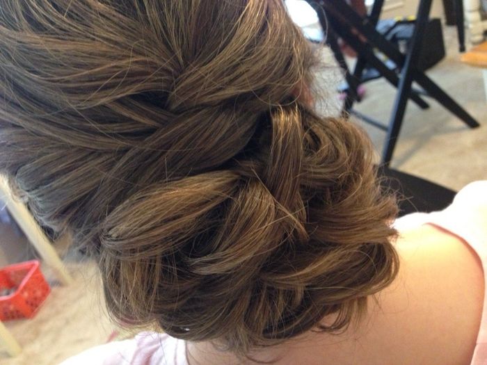 SHOW ME UR BRIDAL HAIR OR HAIR IDEAS.