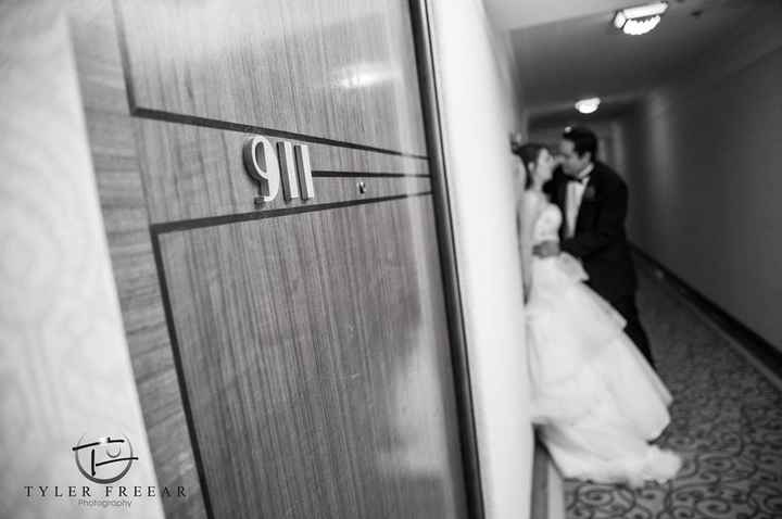 BAM!!!! Pro-pics sneak peak   non-pro reception venue pics