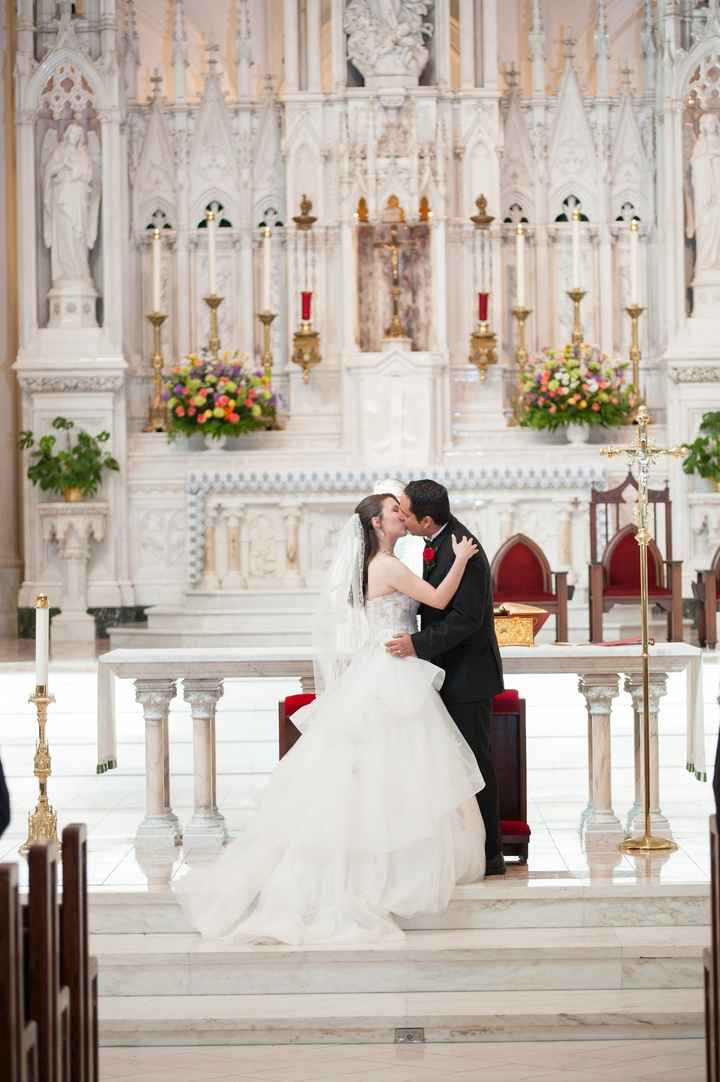 BAM!!! One month married, pro pics (very pic heavy)