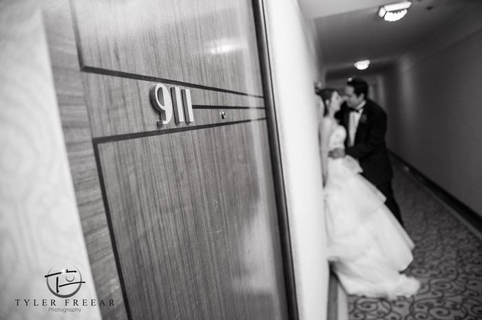 BAM!!!! Pro-pics sneak peak   non-pro reception venue pics