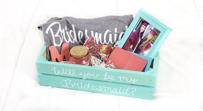 Show me your "bridesmaid boxes"