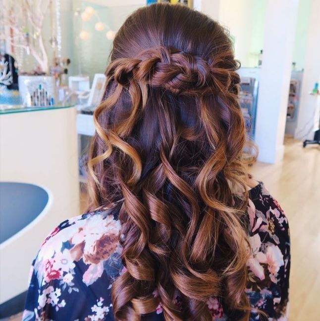 Let me see your wedding hair!