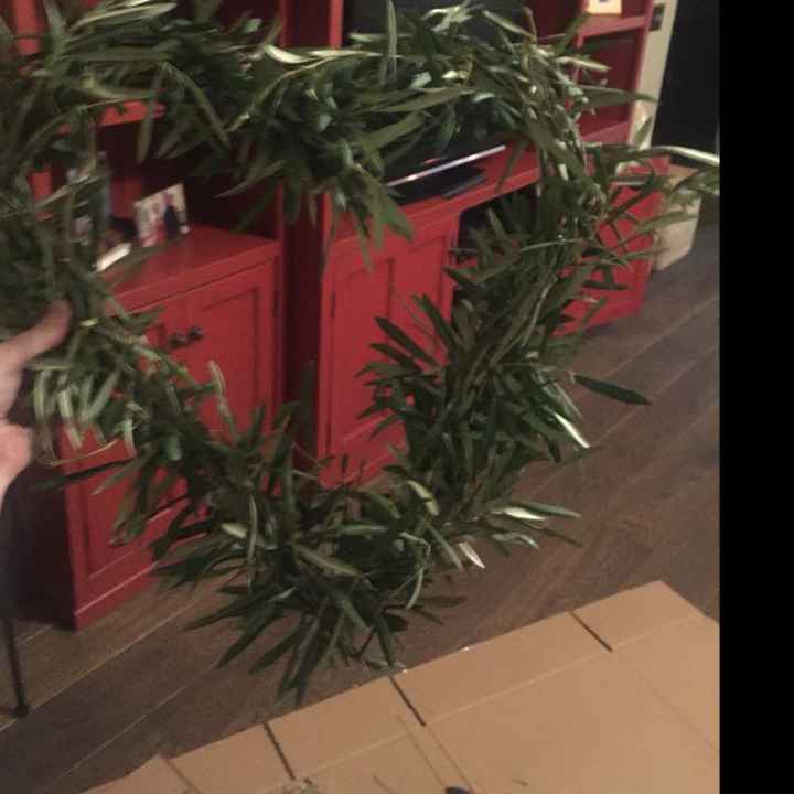 Is anyone else not hiring a florist? - 1