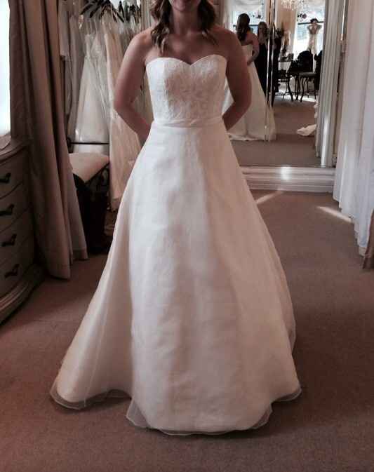 Gowns & Brides