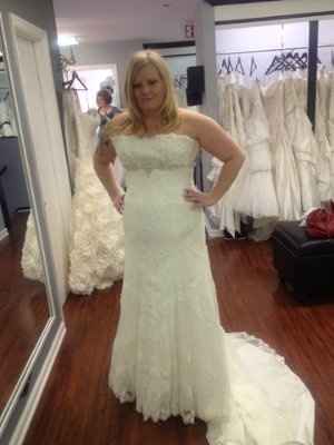 SHOW ME PICS OF YOU IN YOUR DRESS!!