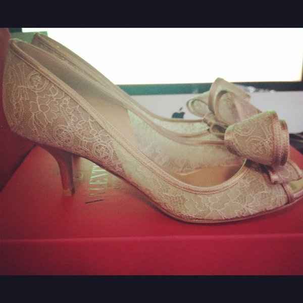 Let's See Those Wedding Day Shoes *PICS*