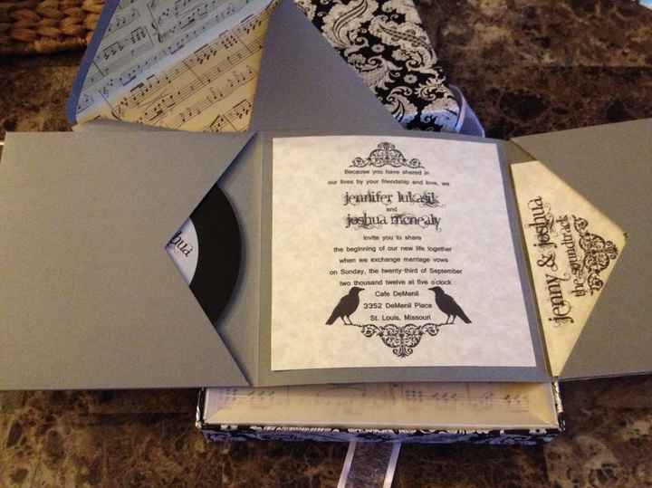 DIY vinyl-themed box invitations - finally a PIC