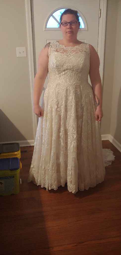 Dress regret?! - 1