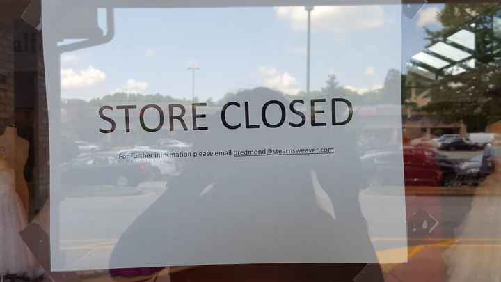 Who bought THE DRESS at Alfred Angelo? I need help.