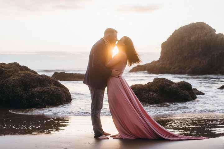 Show me your engagement photos! - 4