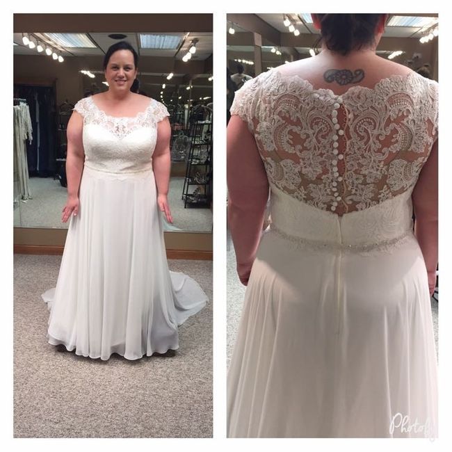 Plus Size Lace or Tulle Wedding Dresses -- show me yours?