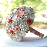Brooches For Bouquet As An Accent