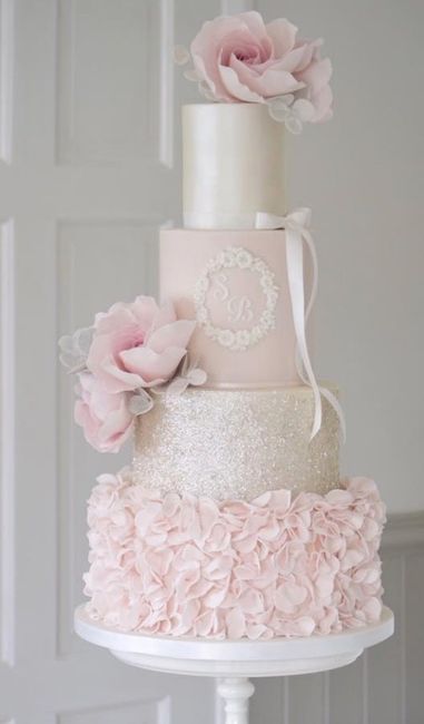 Wedding Cake - Naked or Fondant? 2