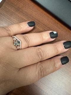 Non-standard engagement rings? 3