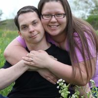 Who's your spouse-to-be? Show us a pic!