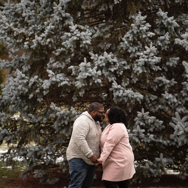Poses for engagement pictures. - 1