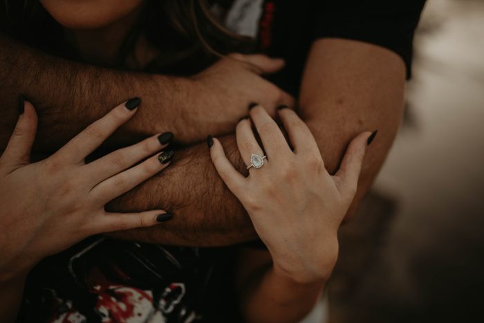 i want to see your engagement rings! 8