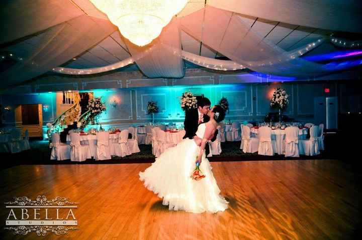Back and Married! *Pro-pics included*