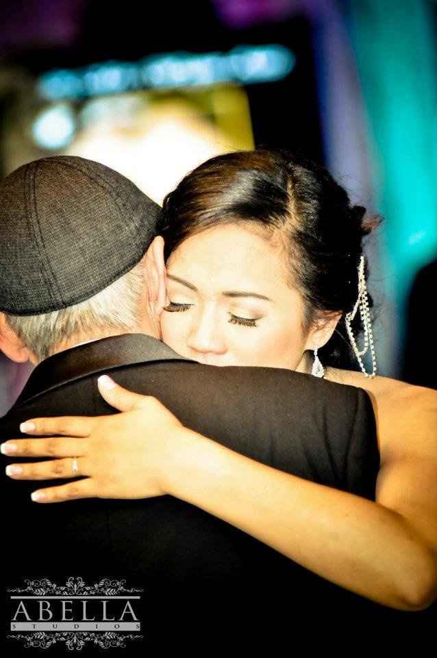 Back and Married! *Pro-pics included*