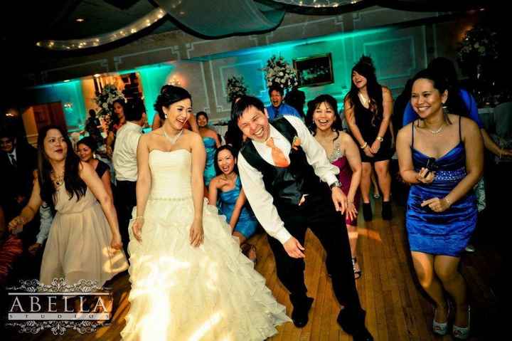 Back and Married! *Pro-pics included*
