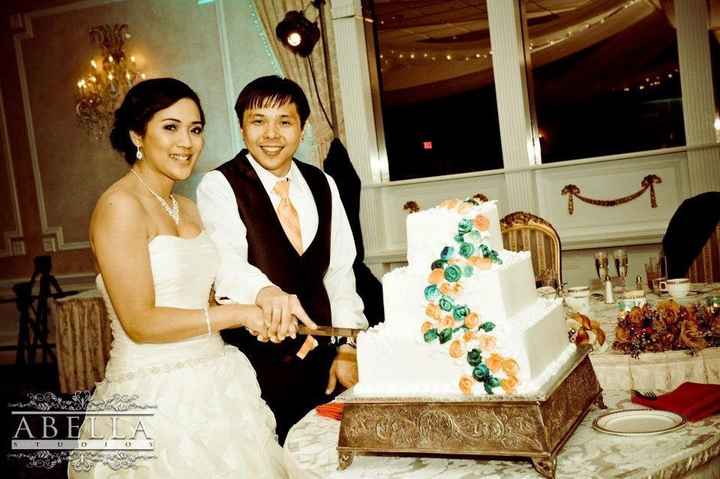 Back and Married! *Pro-pics included*