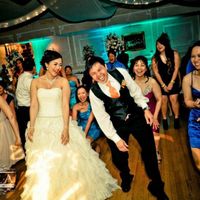 Back and Married! *Pro-pics included*