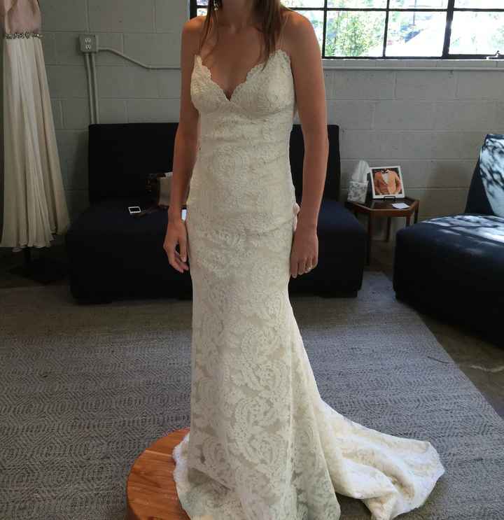 Help me choose my wedding dress!!