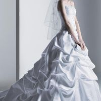 Dress Dress!!! I love my dress! What's yours look like? SHARE