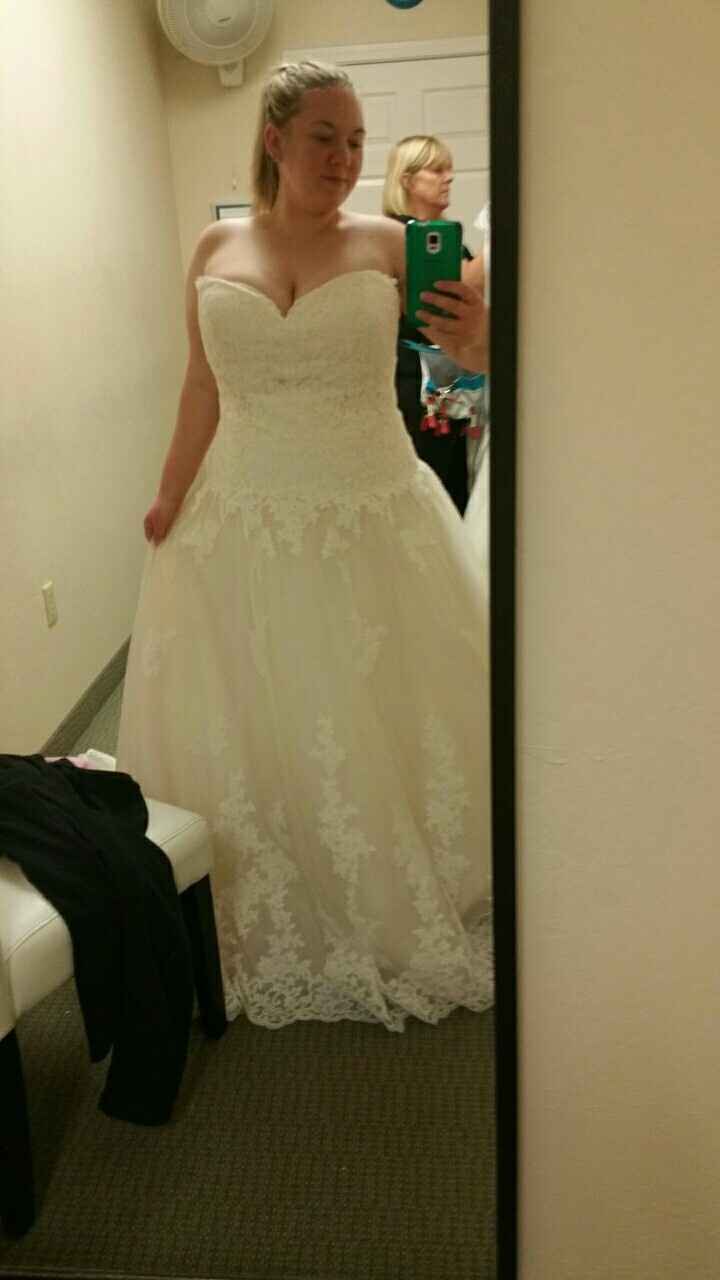 I found my dress! Ivory and blush!