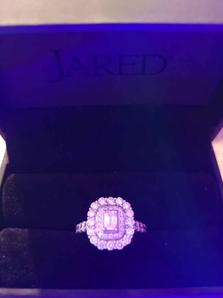 Brides of 2022! Show us your ring! - 1