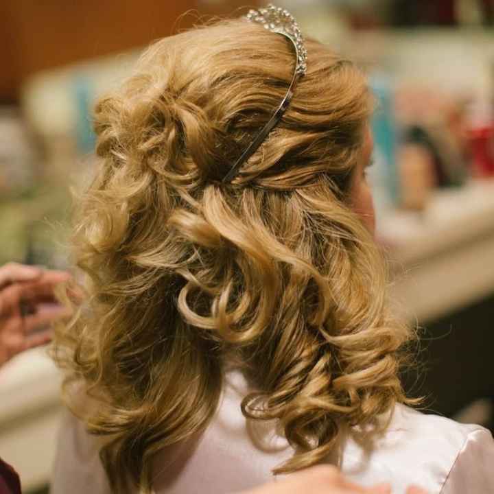 Let me see your wedding day hair!