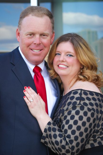 Plus Sized Girls: Share Your Engagement Pictures Outfit!