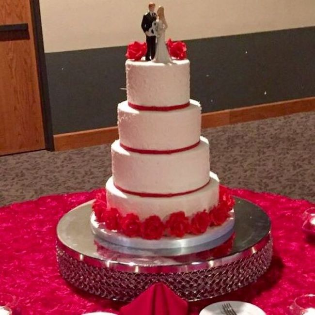 Cake cake cake . Show me your cake .