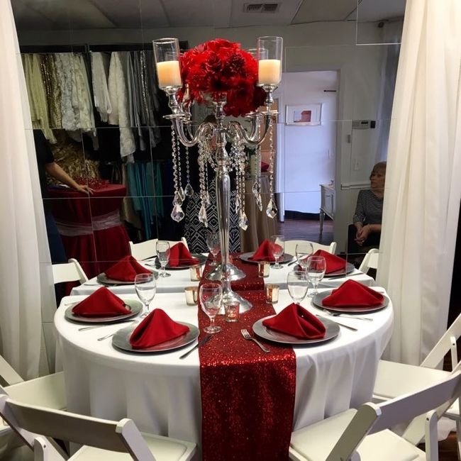 Centerpieces! Ugh! Who knew?!
