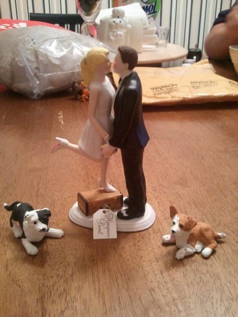 lets see your cake topper . this is mine :)