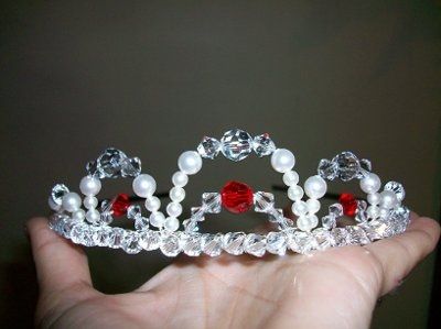 Help - where do i find a crystal tiara thats not $200?!?!?